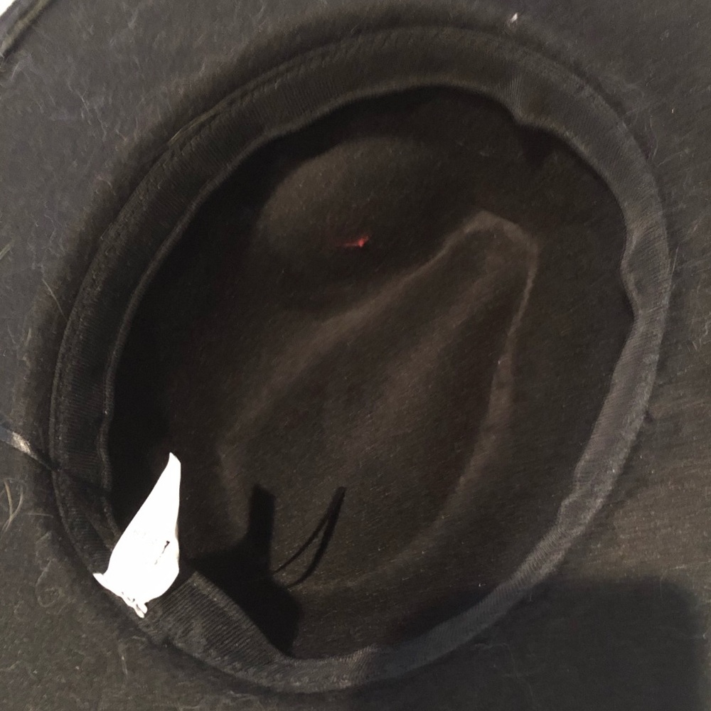 Boho/Western Style Felt Hat / Black / Belted - Picture 4 of 5